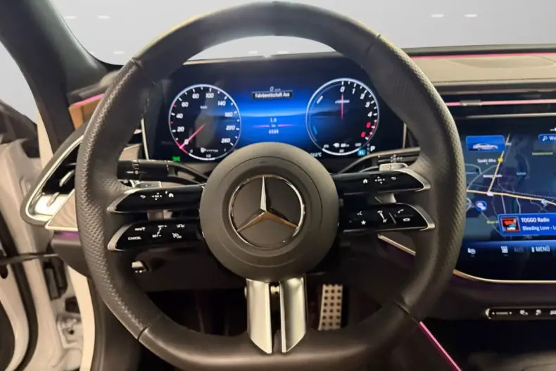 Mercedes-Benz E 300 din 2024 cu 6.583 km - oferta MER113310 - foto 7