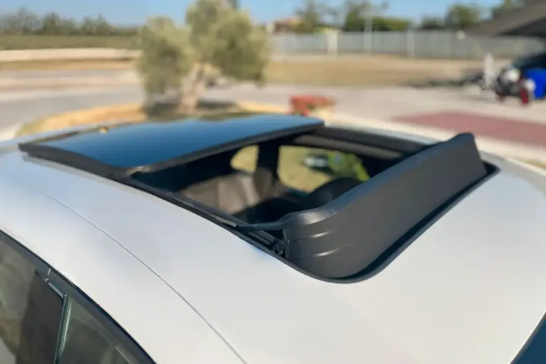 Porsche Macan din 2022 cu 88.000 km - oferta POR113311 - foto 2