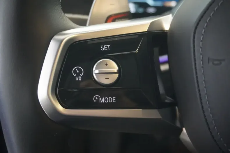 BMW 740 din 2024 cu 25.000 km - oferta BMW113318 - foto 13