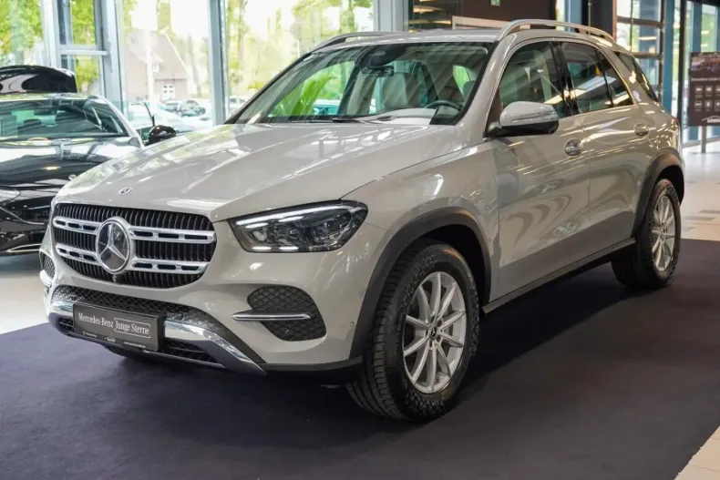 Mercedes-Benz GLE 300 din 2023 cu 20.592 km - oferta MER113322 - foto 1