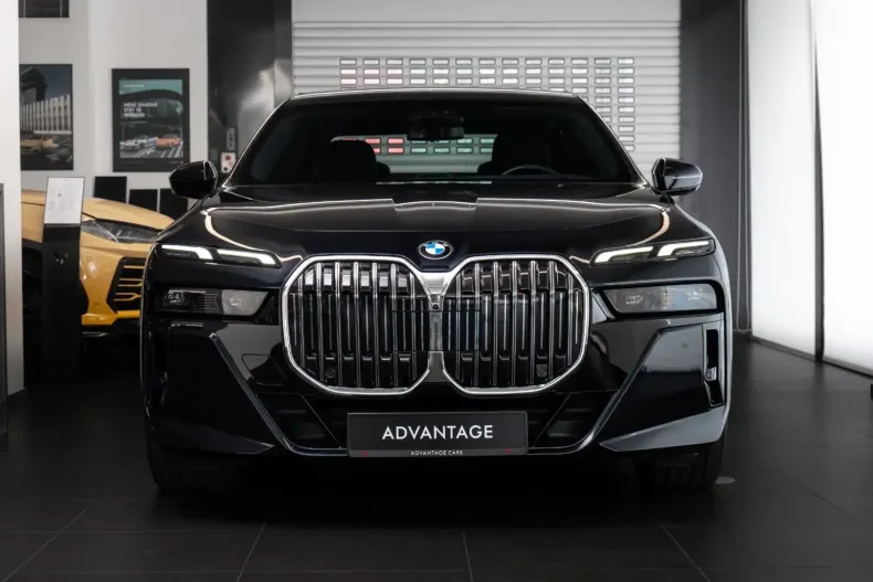 BMW 740 din 2023 cu 49.300 km - oferta BMW113325 - foto 2