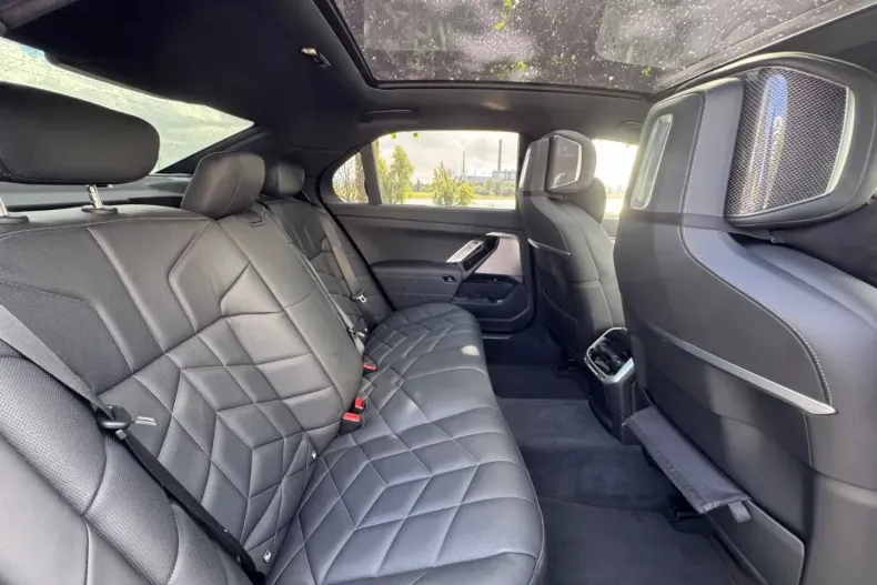 BMW 740 din 2024 cu 24.990 km - oferta BMW113326 - foto 15