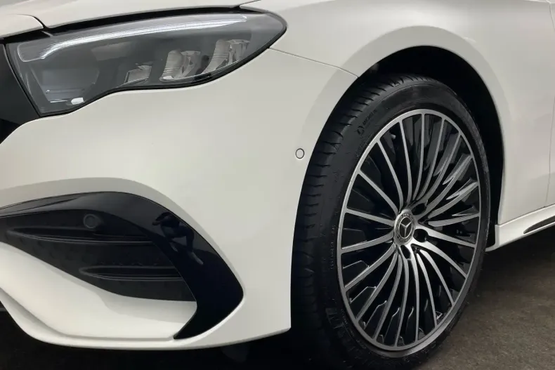 Mercedes-Benz E 300 din 2024 cu 18.497 km - oferta MER113329 - foto 7