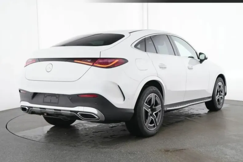 Mercedes-Benz GLC 220 din 2024 cu 7.260 km - oferta MER113330 - foto 2