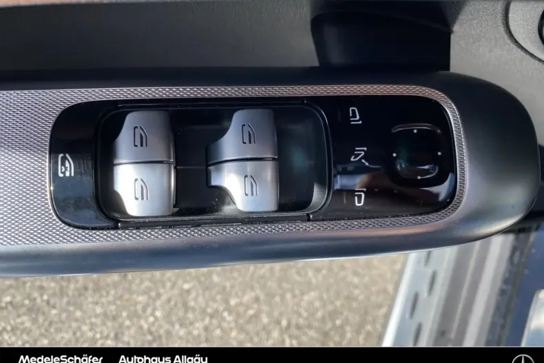 Mercedes-Benz GLC 300 din 2024 cu 5.781 km - oferta MER113333 - foto 16