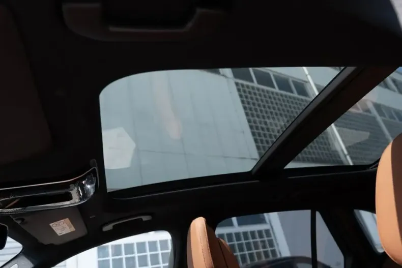 Mercedes-Benz GLC 300 din 2024 cu 17.987 km - oferta MER113334 - foto 21