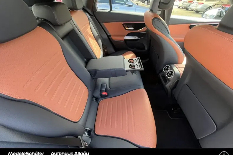 Mercedes-Benz GLC 220 din 2024 cu 33.570 km - oferta MER113335 - foto 16