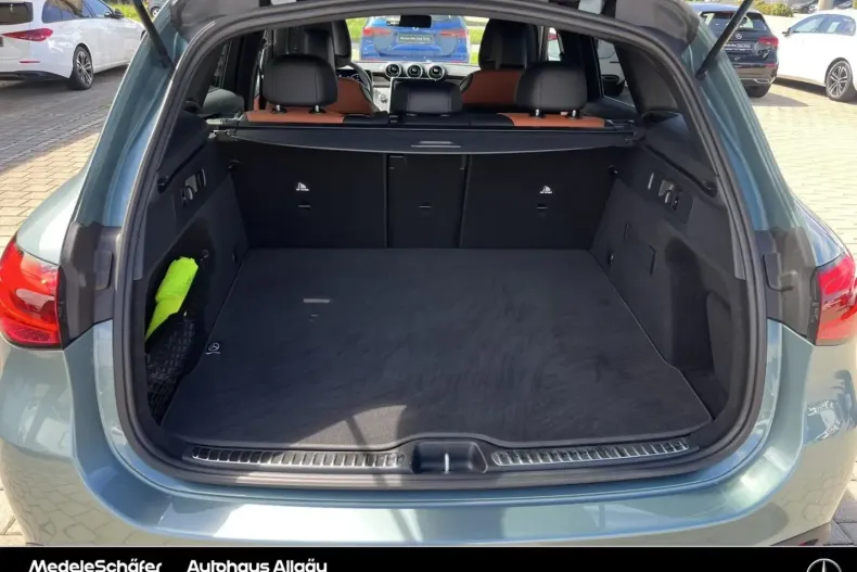 Mercedes-Benz GLC 220 din 2024 cu 33.570 km - oferta MER113335 - foto 19