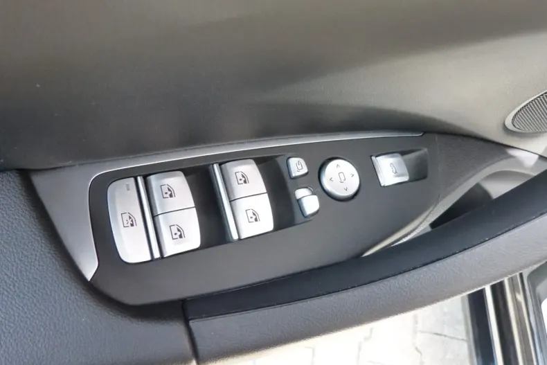 BMW X4 din 2024 cu 7.800 km - oferta BMW113344 - foto 18