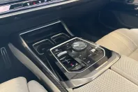 BMW 750 din 2024 cu 38.935 km - oferta BMW113352 - foto 13