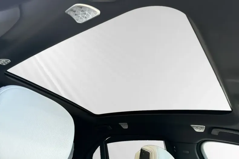 BMW 750 din 2024 cu 38.935 km - oferta BMW113352 - foto 18