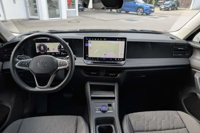 Volkswagen Tiguan din 2024 cu 21.950 km - oferta VOL113353 - foto 5