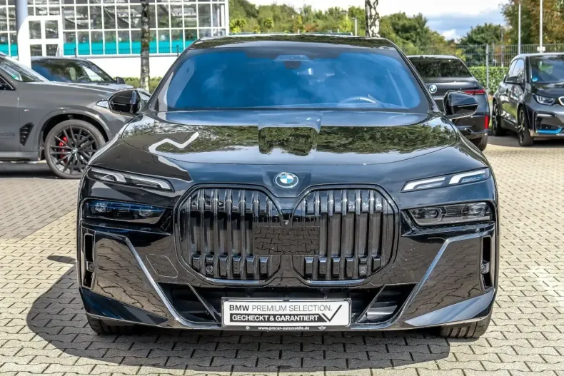 BMW 750 din 2024 cu 25.250 km - oferta BMW113356 - foto 5