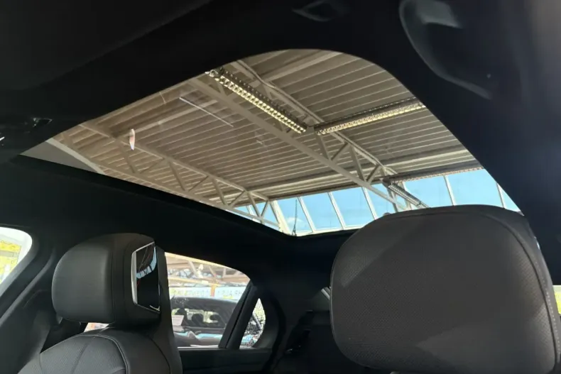 BMW 750 din 2024 cu 23.460 km - oferta BMW113357 - foto 18