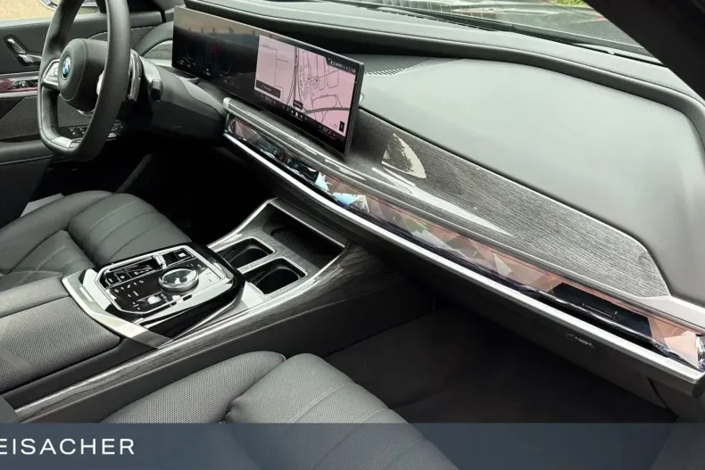 BMW 750 din 2024 cu 4.413 km - oferta BMW113358 - foto 13