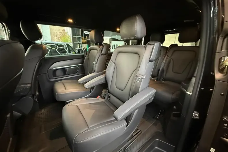 Mercedes-Benz V 300 din 2023 cu 67.580 km - oferta MER113360 - foto 16