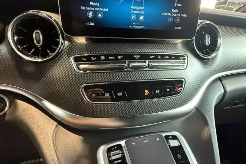 Mercedes-Benz V 300 din 2023 cu 67.580 km - oferta MER113360 - foto 19