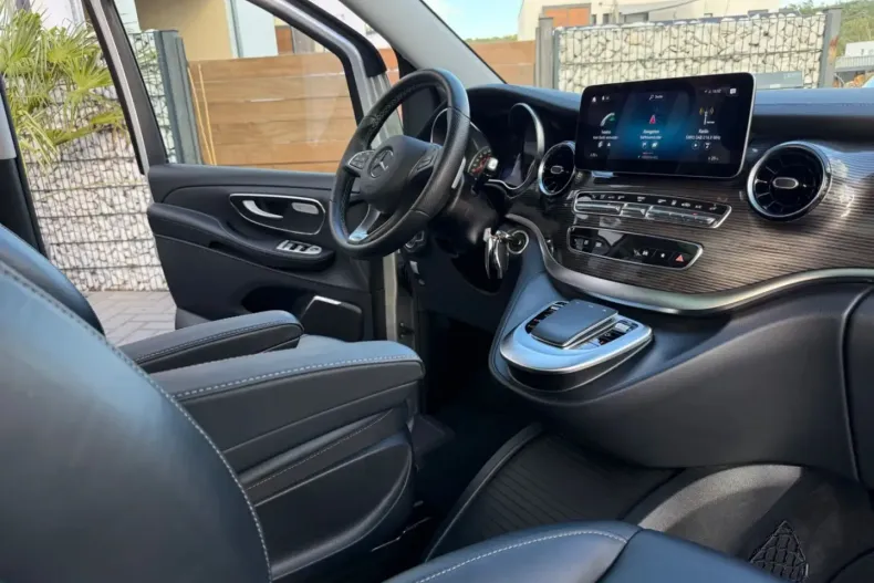 Mercedes-Benz V 300 din 2022 cu 80.000 km - oferta MER113362 - foto 13