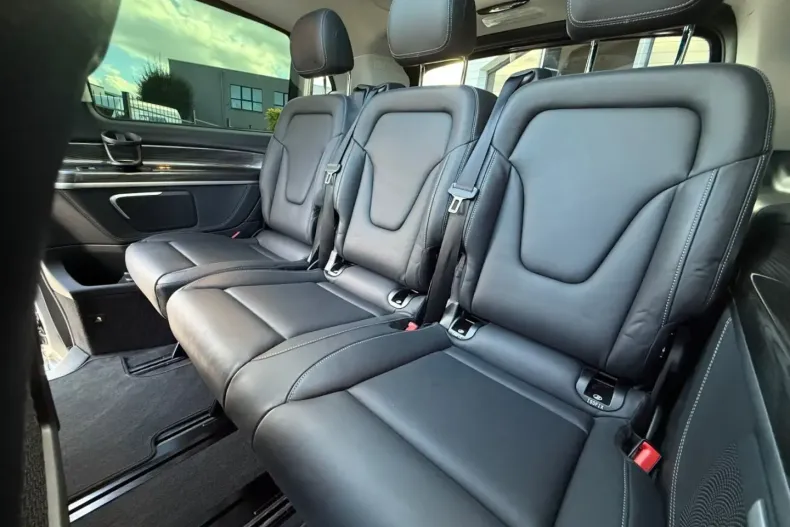 Mercedes-Benz V 300 din 2022 cu 80.000 km - oferta MER113362 - foto 25