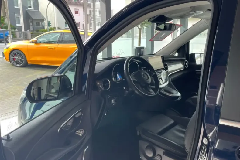 Mercedes-Benz V 250 din 2022 cu 45.365 km - oferta MER113365 - foto 2