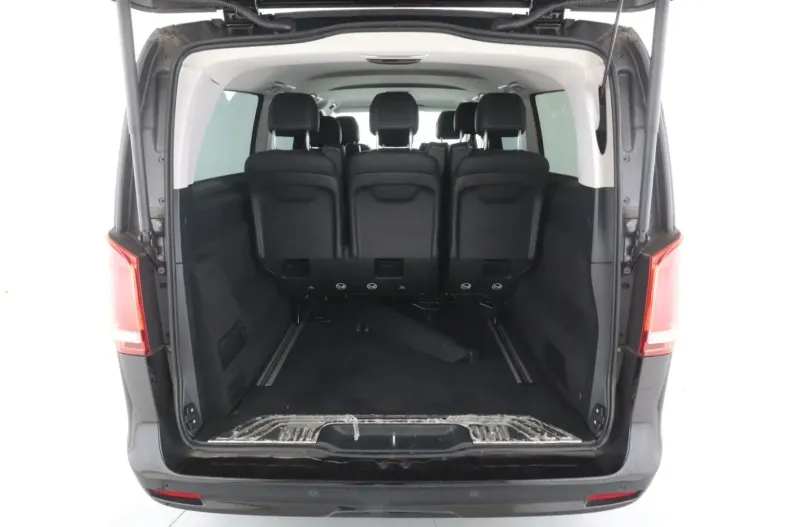 Mercedes-Benz V 300 din 2023 cu 35.614 km - oferta MER113366 - foto 9