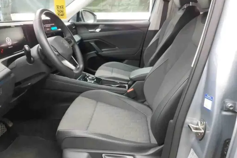 Volkswagen Tiguan din 2024 cu 44.000 km - oferta VOL113372 - foto 6