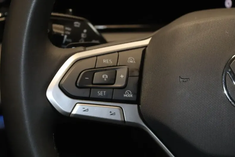 Volkswagen Tiguan din 2024 cu 23.600 km - oferta VOL113373 - foto 14