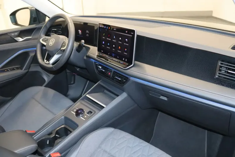 Volkswagen Tiguan din 2024 cu 23.600 km - oferta VOL113373 - foto 21