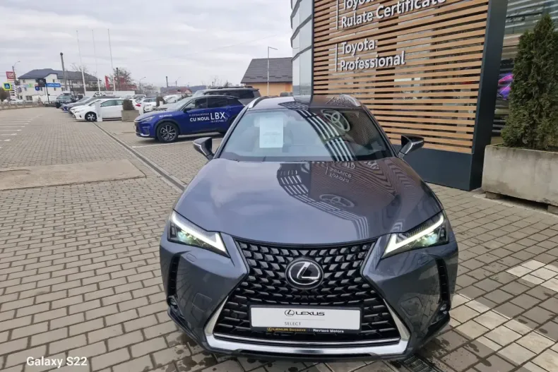 Lexus UX din 2023 cu 5.130 km - oferta LEX113385 - foto 2