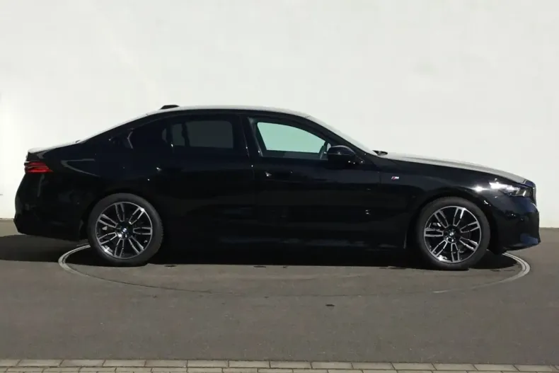 BMW 520 din 2024 cu 24.495 km - oferta BMW113389 - foto 6