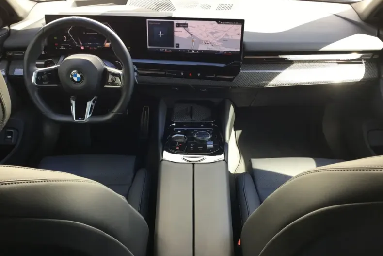 BMW 520 din 2024 cu 24.495 km - oferta BMW113389 - foto 8