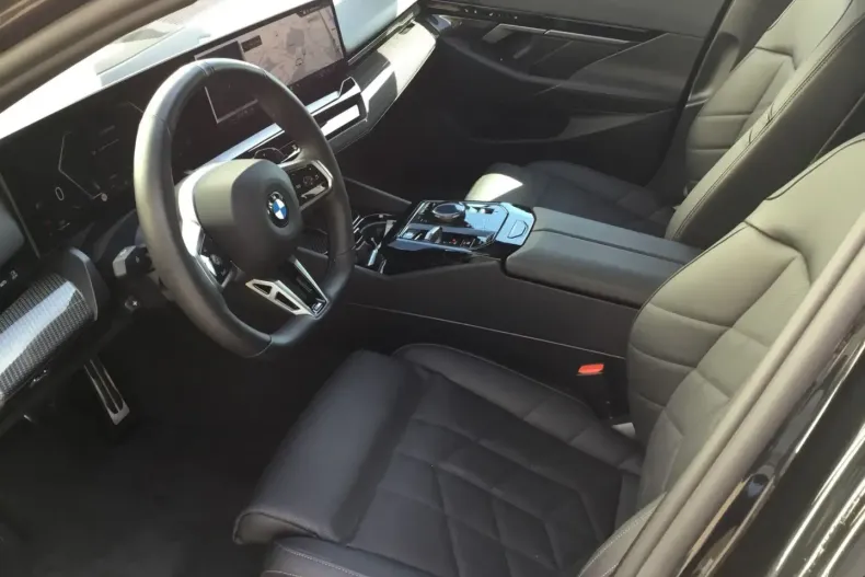 BMW 520 din 2024 cu 24.495 km - oferta BMW113389 - foto 11