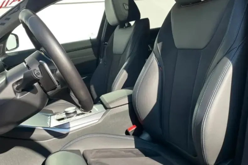 BMW 320 din 2023 cu 25.100 km - oferta BMW113393 - foto 12