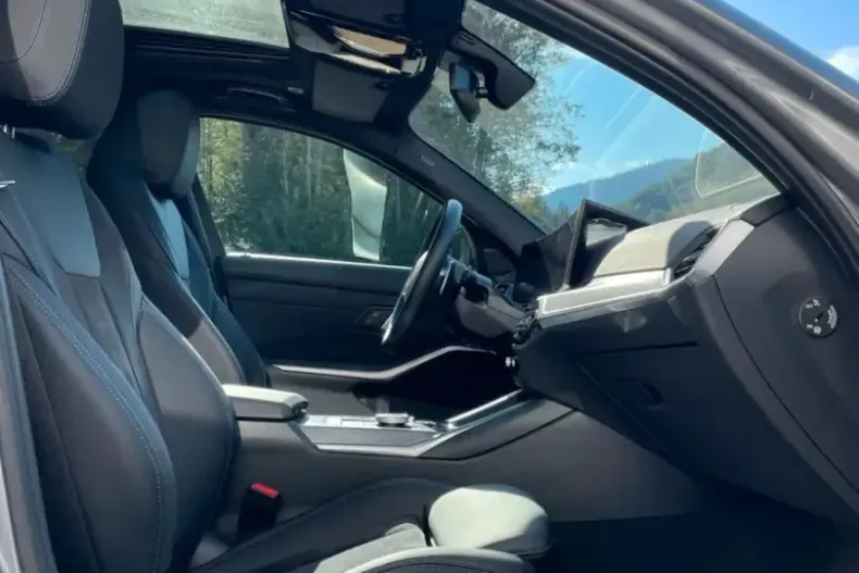 BMW 320 din 2023 cu 25.100 km - oferta BMW113393 - foto 16