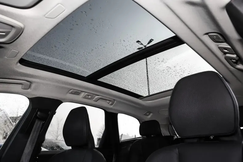 Volvo XC60 din 2023 cu 18.570 km - oferta VOL113394 - foto 14