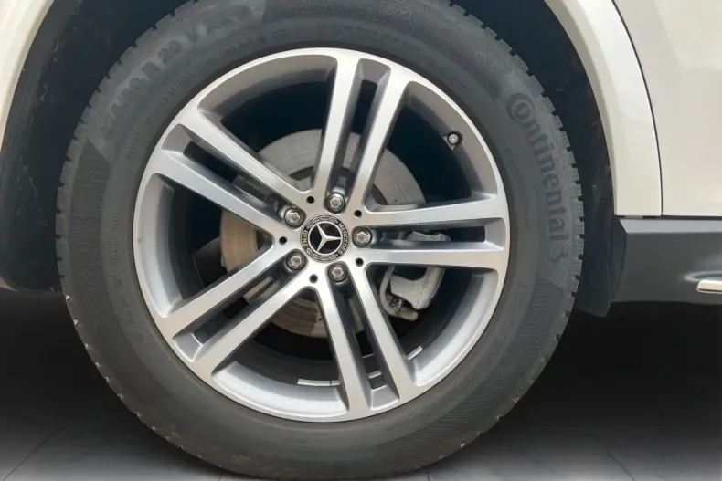 Mercedes-Benz GLE 450 din 2024 cu 6.000 km - oferta MER113395 - foto 11