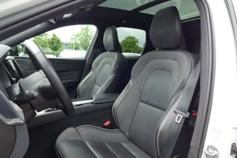 Volvo XC60 din 2022 cu 37.000 km - oferta VOL113398 - foto 14