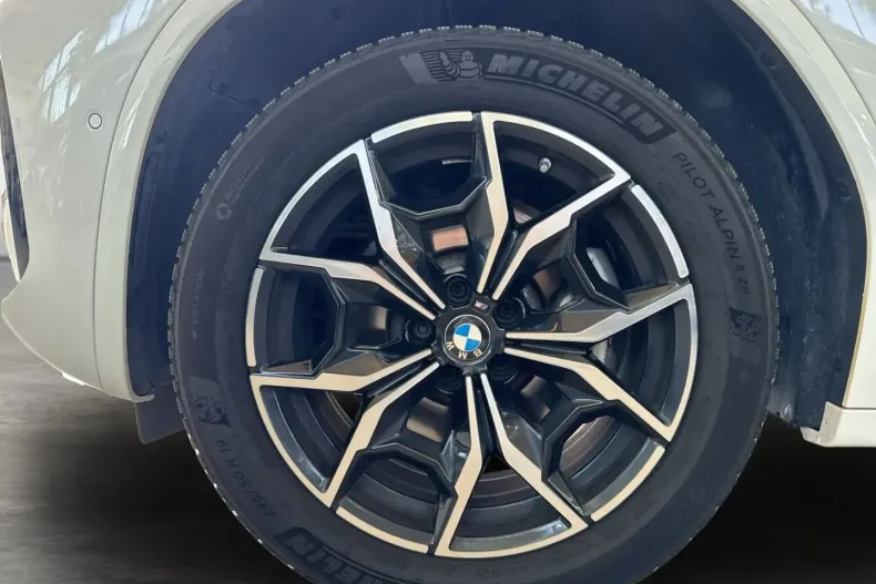 BMW X4 din 2024 cu 25.221 km - oferta BMW113411 - foto 17