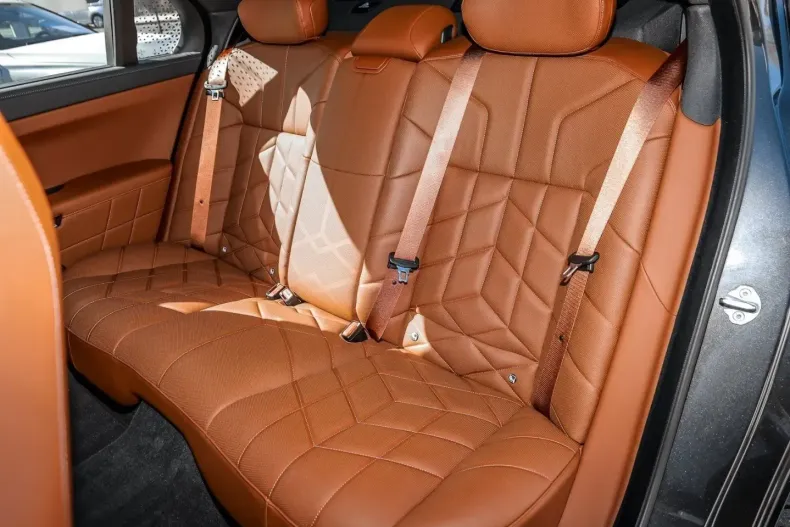 BMW 750 din 2023 cu 27.461 km - oferta BMW113413 - foto 7