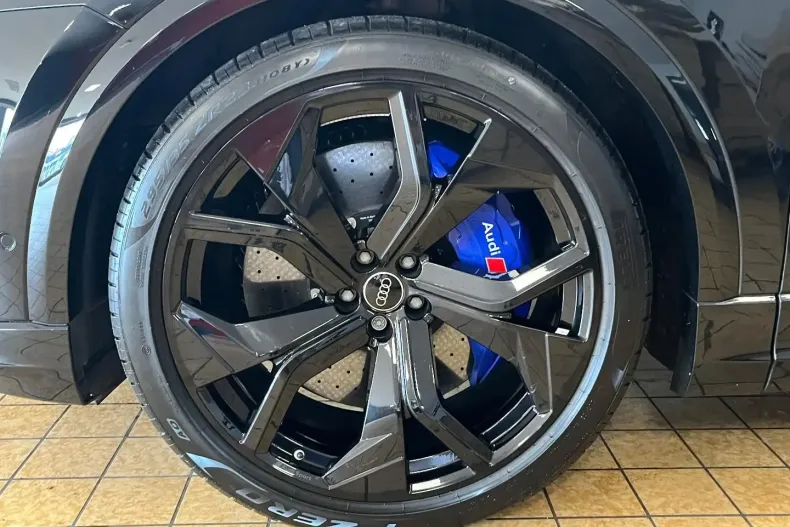 Audi RSQ8 din 2024 cu 24.200 km - oferta AUD113415 - foto 4