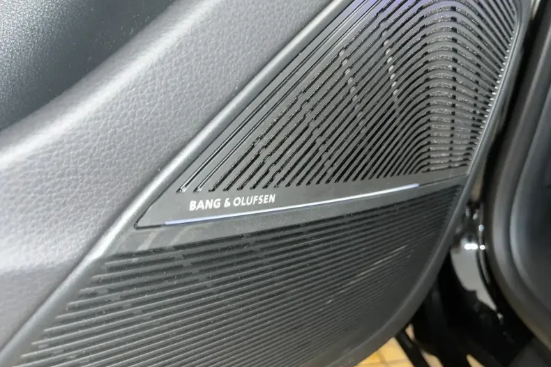 Audi RSQ8 din 2024 cu 24.200 km - oferta AUD113415 - foto 14