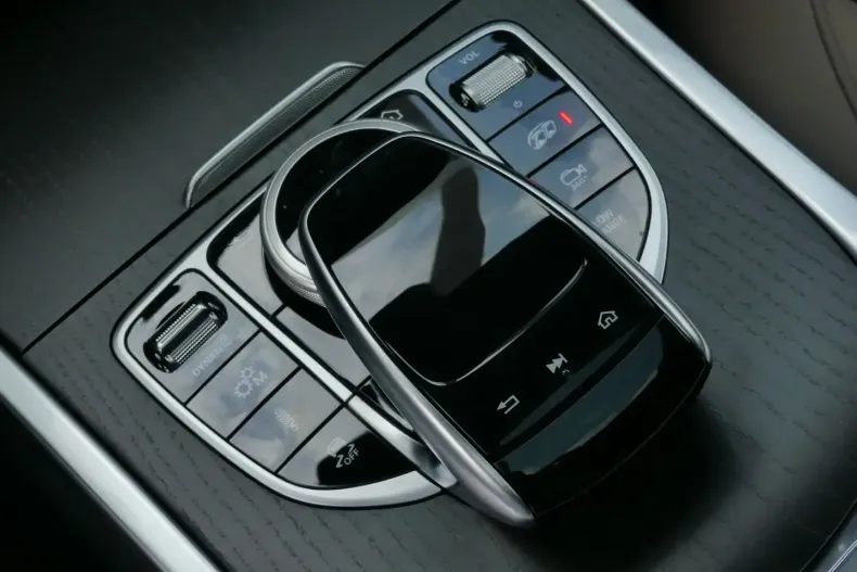 Mercedes-Benz G 63 AMG din 2024 cu 28.204 km - oferta MER113428 - foto 15