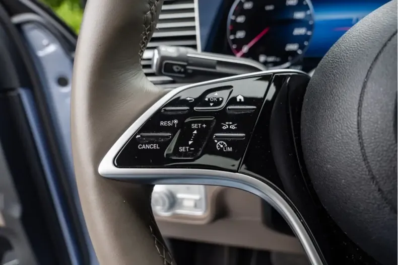 Mercedes-Benz GLE 450 din 2024 cu 18.591 km - oferta MER113429 - foto 16