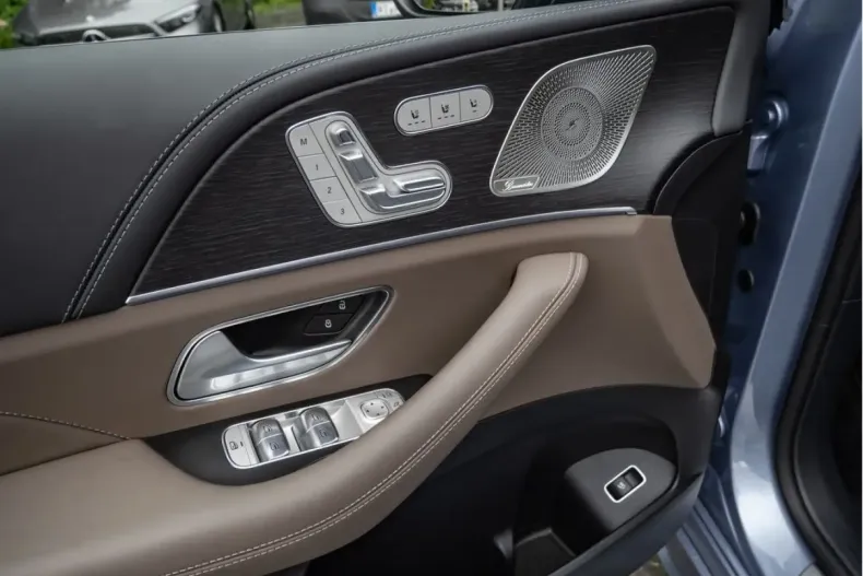 Mercedes-Benz GLE 450 din 2024 cu 18.591 km - oferta MER113429 - foto 20