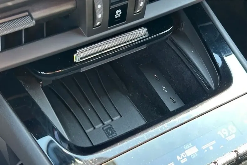 Porsche Cayenne din 2024 cu 45.000 km - oferta POR113442 - foto 24