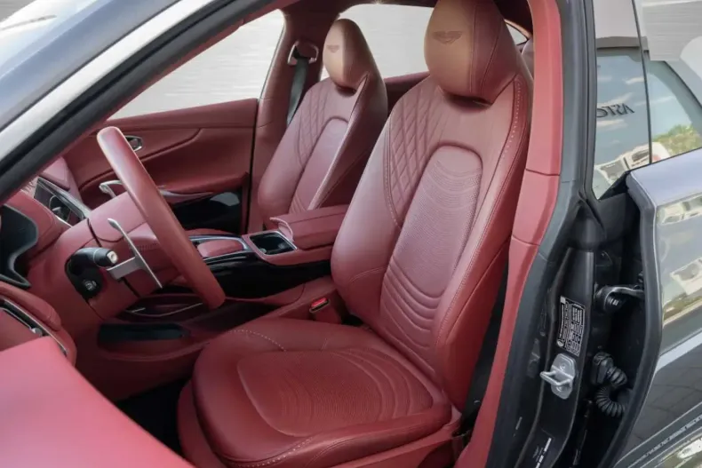 Aston Martin DBX din 2024 cu 14.000 km - oferta AST113443 - foto 12