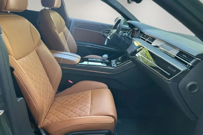 Audi A8 din 2023 cu 40.100 km - oferta AUD113445 - foto 18