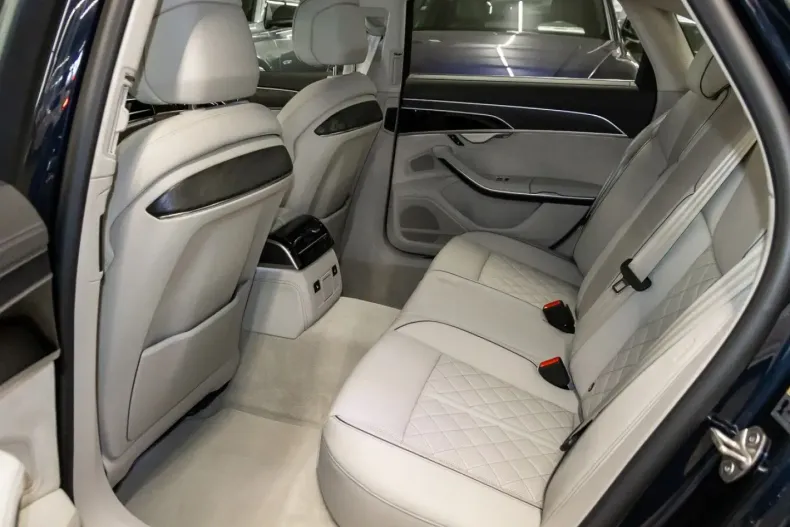 Audi A8 din 2023 cu 23.371 km - oferta AUD113446 - foto 8