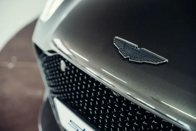 Aston Martin DBS din 2024 cu 4.484 km - oferta AST113452 - foto 9