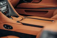 Aston Martin DBS din 2024 cu 4.484 km - oferta AST113452 - foto 22